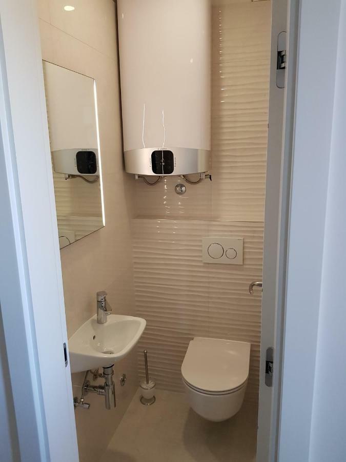 Apartmani Marella Donji Seget Exteriör bild