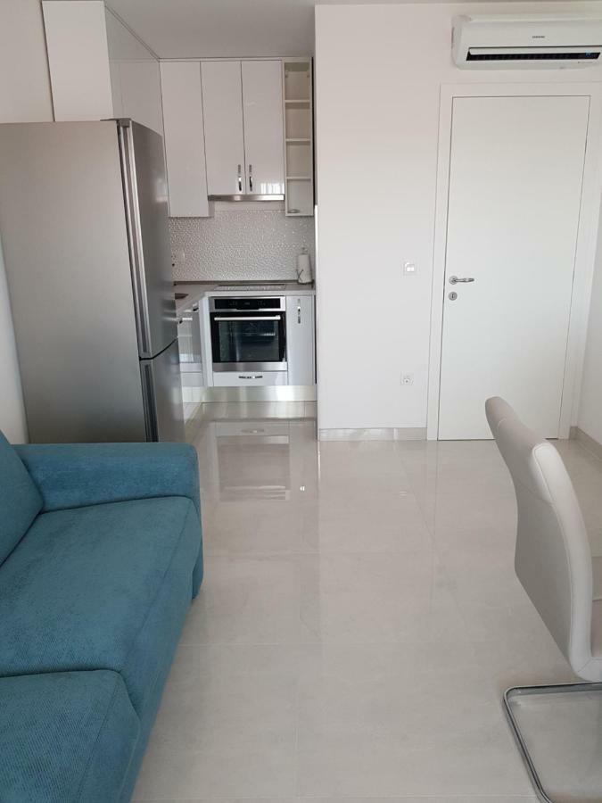 Apartmani Marella Donji Seget Exteriör bild