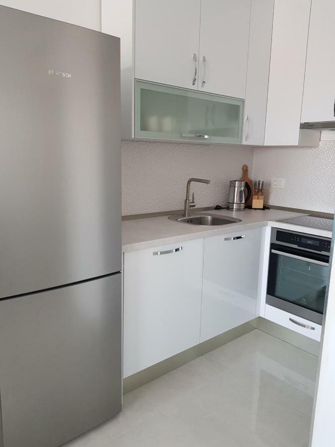 Apartmani Marella Donji Seget Exteriör bild